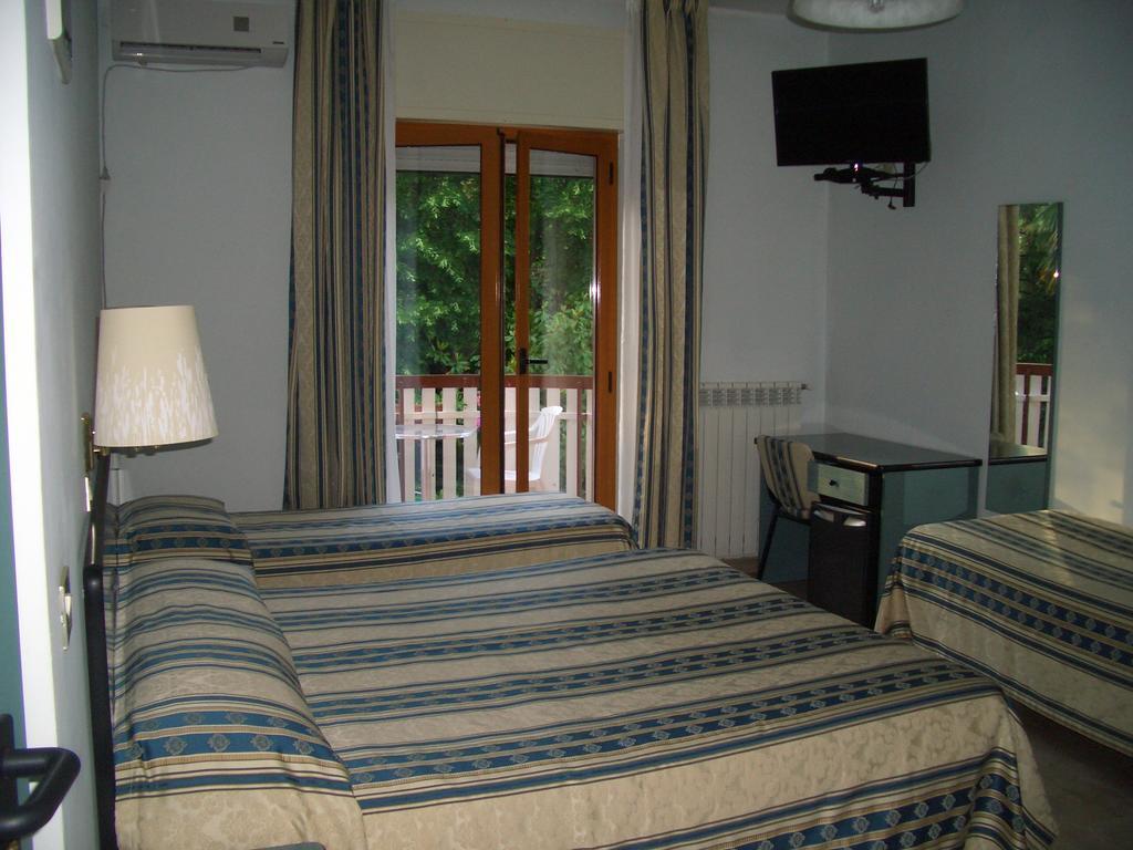 King Hotel Ф'юджі Екстер'єр фото